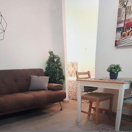 Sebastian Elcano, Apartamento Para 2 Con Terraza, Metro Embajadores Madrid Exterior foto